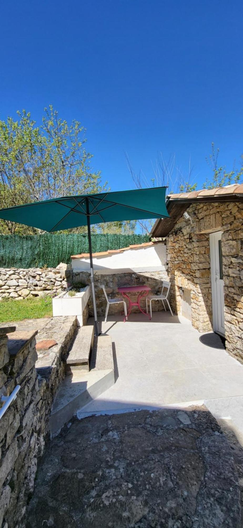 Hotel Les Pierres De Cezaire Saint-Cézaire-sur-Siagne Exterior foto